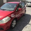 Nissan tiida photo 2