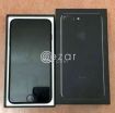 iPhone 7 jetBlack 128 GB photo 2