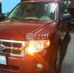 2010 Ford Escape urgent sale - صورة 4