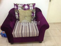 4 Months old Sofa set للبيع في قطر