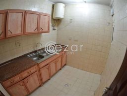UN FURNISHED 1 BHK APARTMENT IN OLD SALATHA للإيجار في قطر