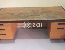 Good quality office type table for sale in Qatar