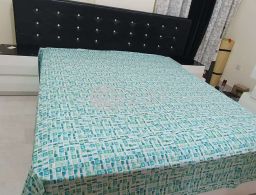 Bed sets with Dresser from Home Center for sale in Qatar