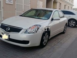 Nissan Nissan Altima for sale in Qatar