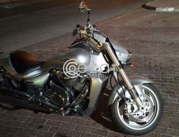 Suzuki Boulevard M1800R- 2400 Km for sale in Qatar