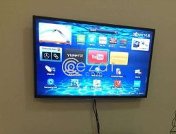 TV for sale urgently Moving out sale pm if interested or watsapp in Qatar