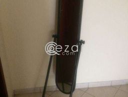 Mirror stand for sale in Qatar