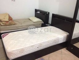 Single bed set with cupboard & side table( 2 sets ) للبيع في قطر