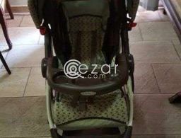 Graco pram + base + car seat in Qatar