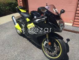 2011 SUZUKI GSX-R 750 for sale in Qatar