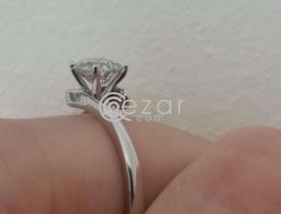 Gorgeous Diamond Ring in Qatar