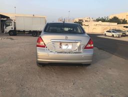 Nissan Nissan Tiida for sale in Qatar