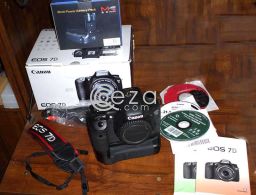 CANON 7D for sale in Qatar