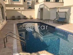 Villa for rent 2 hall, 5 bedrooms, 4 bathrooms and kitchen للإيجار في قطر