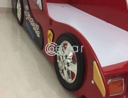 Used bed for sale (Home Centre) in excellent condition for sale in Qatar