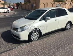 Nissan Nissan Tiida for sale in Qatar