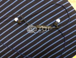 Cell sports Bluetooth headset in Qatar