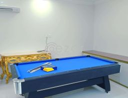 Billiard table 9 feet in Qatar