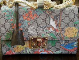 Gucci ladies purse in Qatar