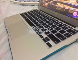 MacBook Air 11 Core i5 128GB in Qatar