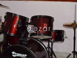 ACOUSTIC DRUM SET FOR SALE ( BRAND NEW CONDITION ) in Qatar