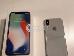 Brand new New mobile Apple iPhone X - 256GB -Silver(Unlocked) for sale in Qatar