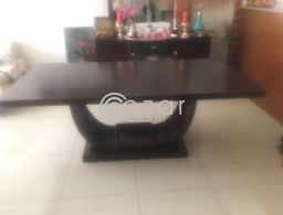 Dinning table for sale in Qatar