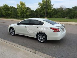 Nissan Nissan Altima for sale in Qatar
