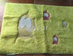 Curtain, bathroom rugs, for sale in Qatar