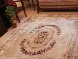 Large Carpet for sale in Qatar