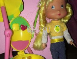 Strawberry shortcake lemonade toy set in Qatar