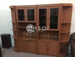 Show case 4 Pieces for sale in Qatar