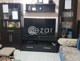 Hall Glass Showcase + Wall Rack + TV Base للبيع في قطر