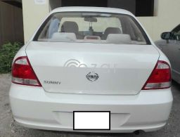 Nissan Nissan Sunny for sale in Qatar