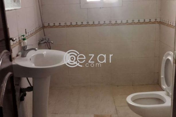 3 Room 2 washroom 1 big kitchen flat for rent photo %index%