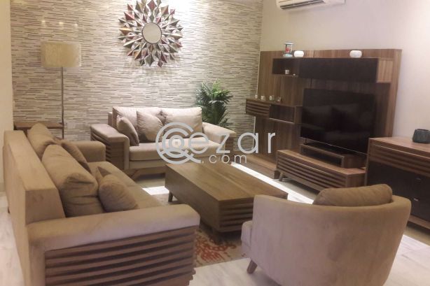Fully furnished 3 bedroom flat al sadd photo %index%