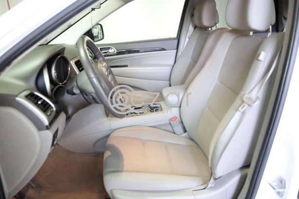 GRAND CHEROKEE LAREDO 2012 photo 6