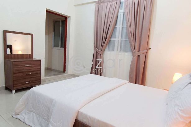 Fully Furnished 1BHK in Umm Ghuwailina - صورة %index%