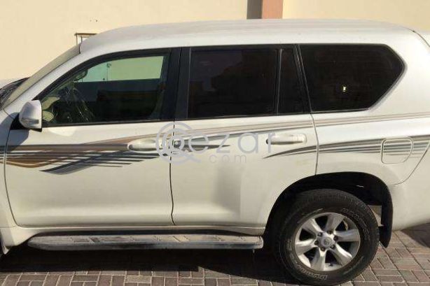 Prado 2010 white photo 1