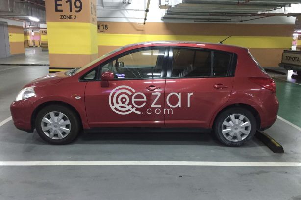 Nissan Tiida 2008 photo 2