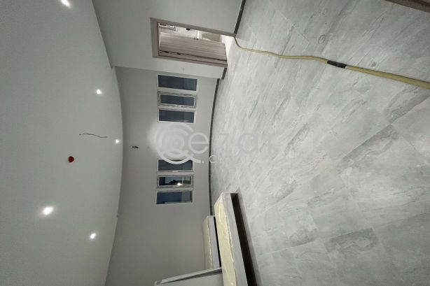 Fully Furnished Studio in New AL Ghanim - صورة %index%