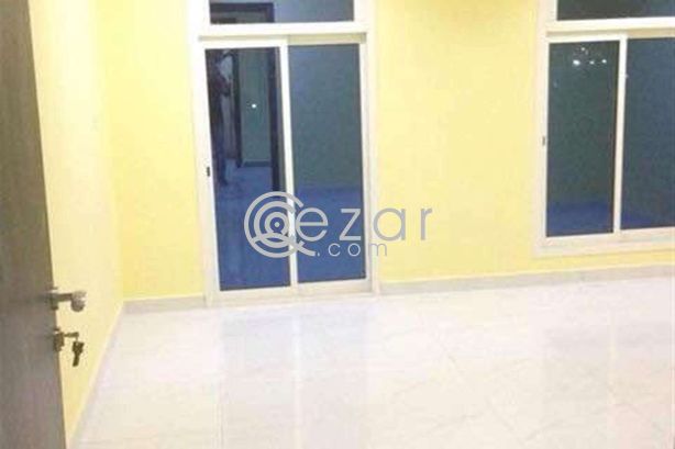 Deluxe 1 BHK Flat (No Commission) with Separate Entrance behind Mauither Sports Club photo 3