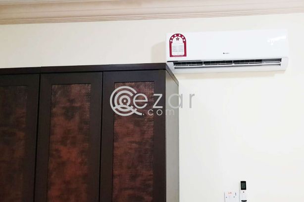 Affordable Semi Furnished 2 Bedrooms Apartment photo %index%