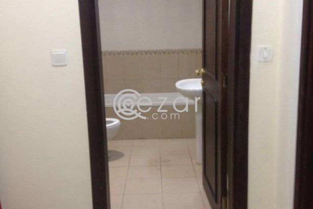 Executive bed space available photo 2