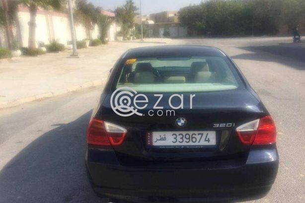 BMW 320i for sale in excellent condition photo 4