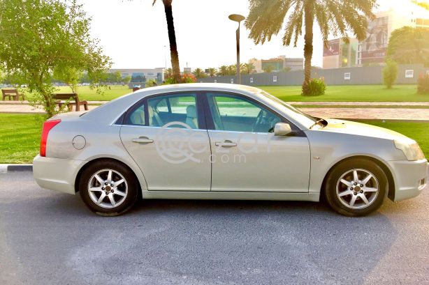 2008 Cadillac BLS very good condition photo 2