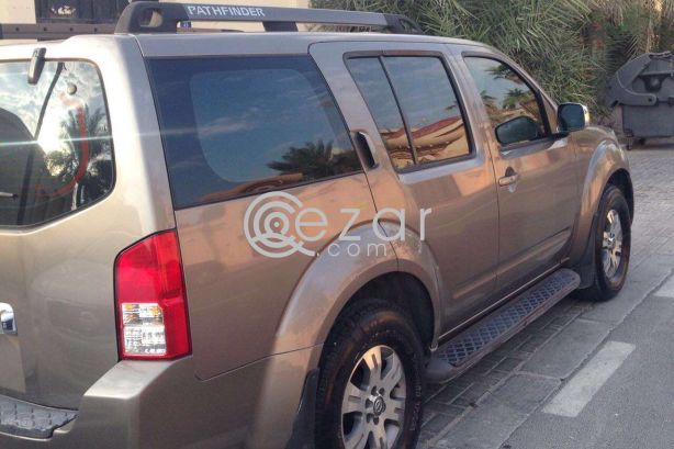 NISSAN PATHFINDER 2006 photo 1