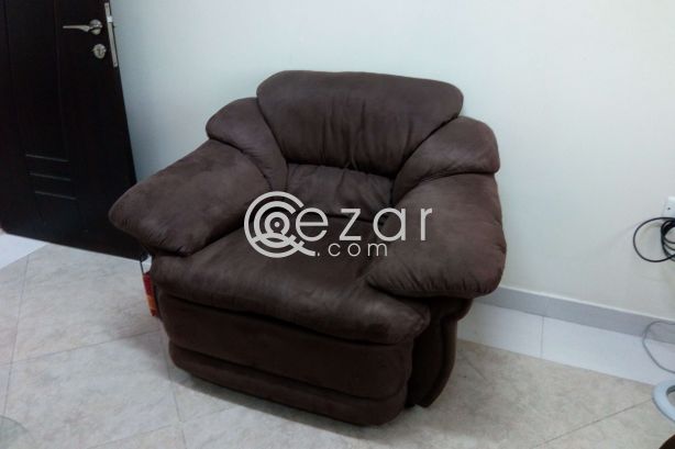 BROWN COLOUR SINGLE SEATER photo 1