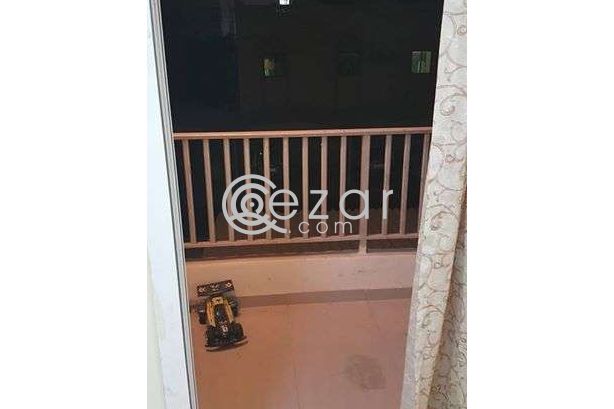 شقه للايجار photo %index%