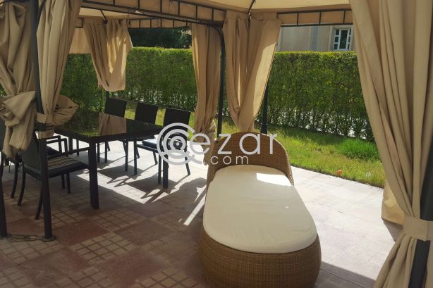 Outdoor furniture photo 3